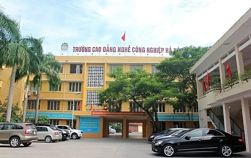 Trường Cao đằng nghề công nghiêp Hà Nội